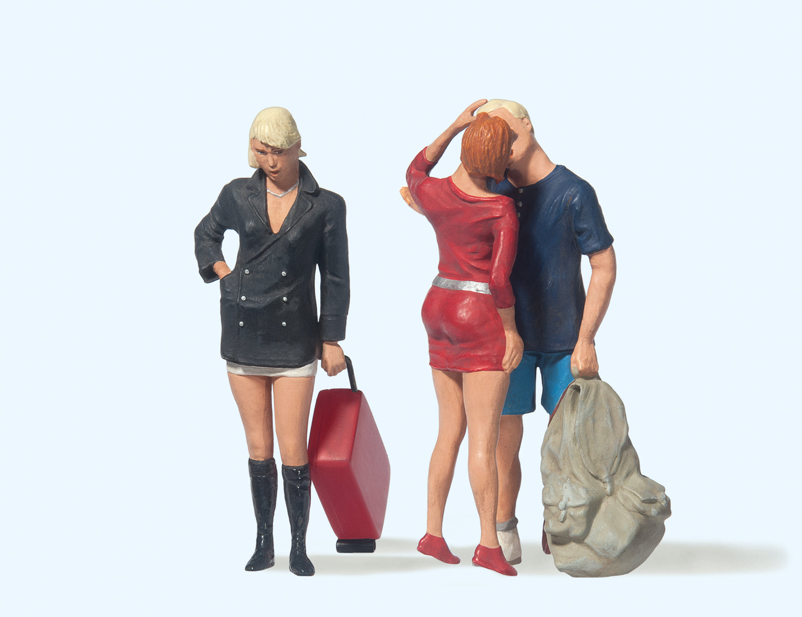 Preiser On the Platform (3) Figure Set PR45103