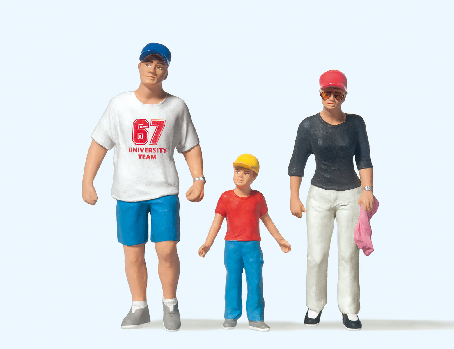 Preiser Young Family (3) Figure Set PR45106