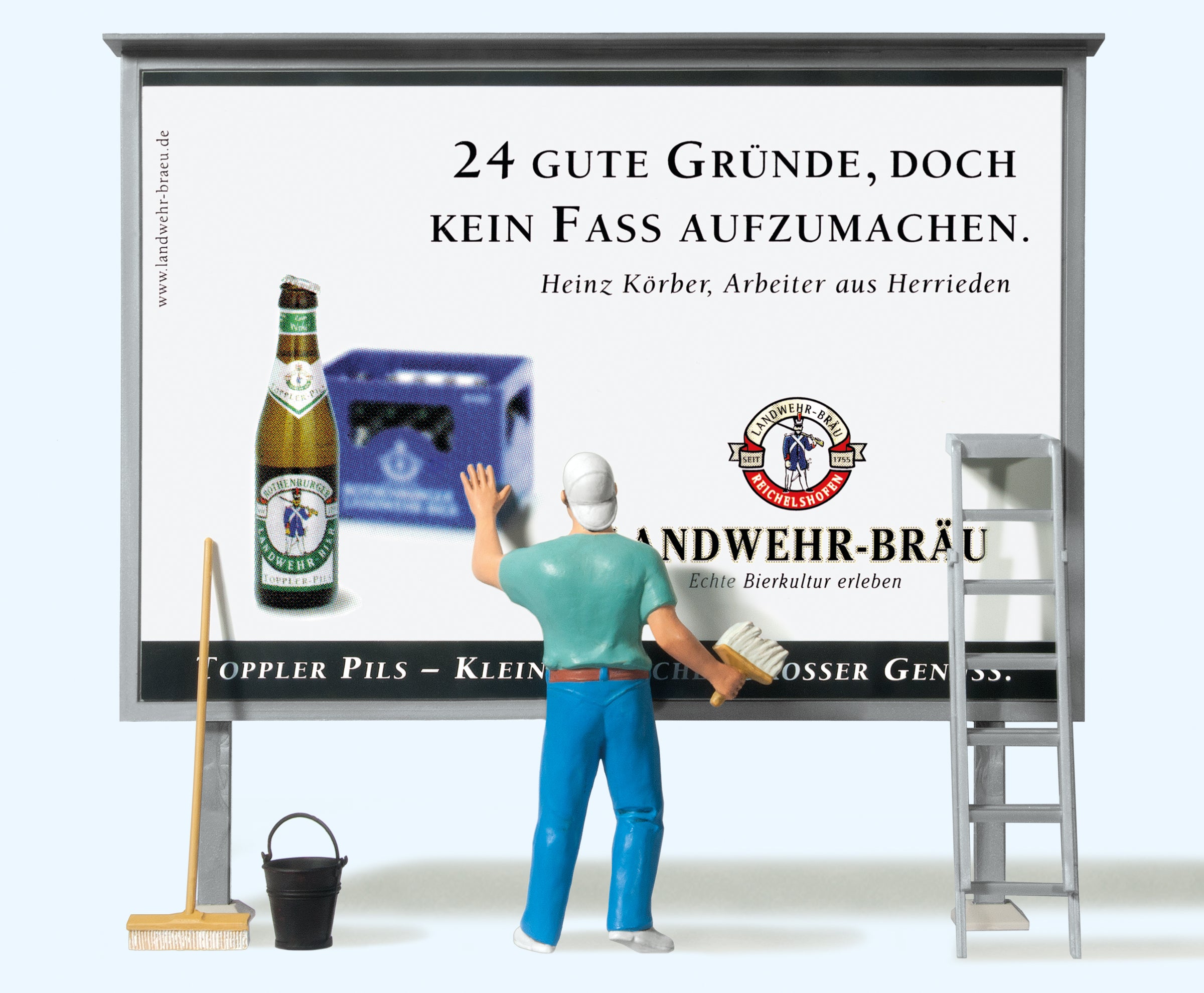 Preiser Worker Putting up Billboard Figure Set PR45126