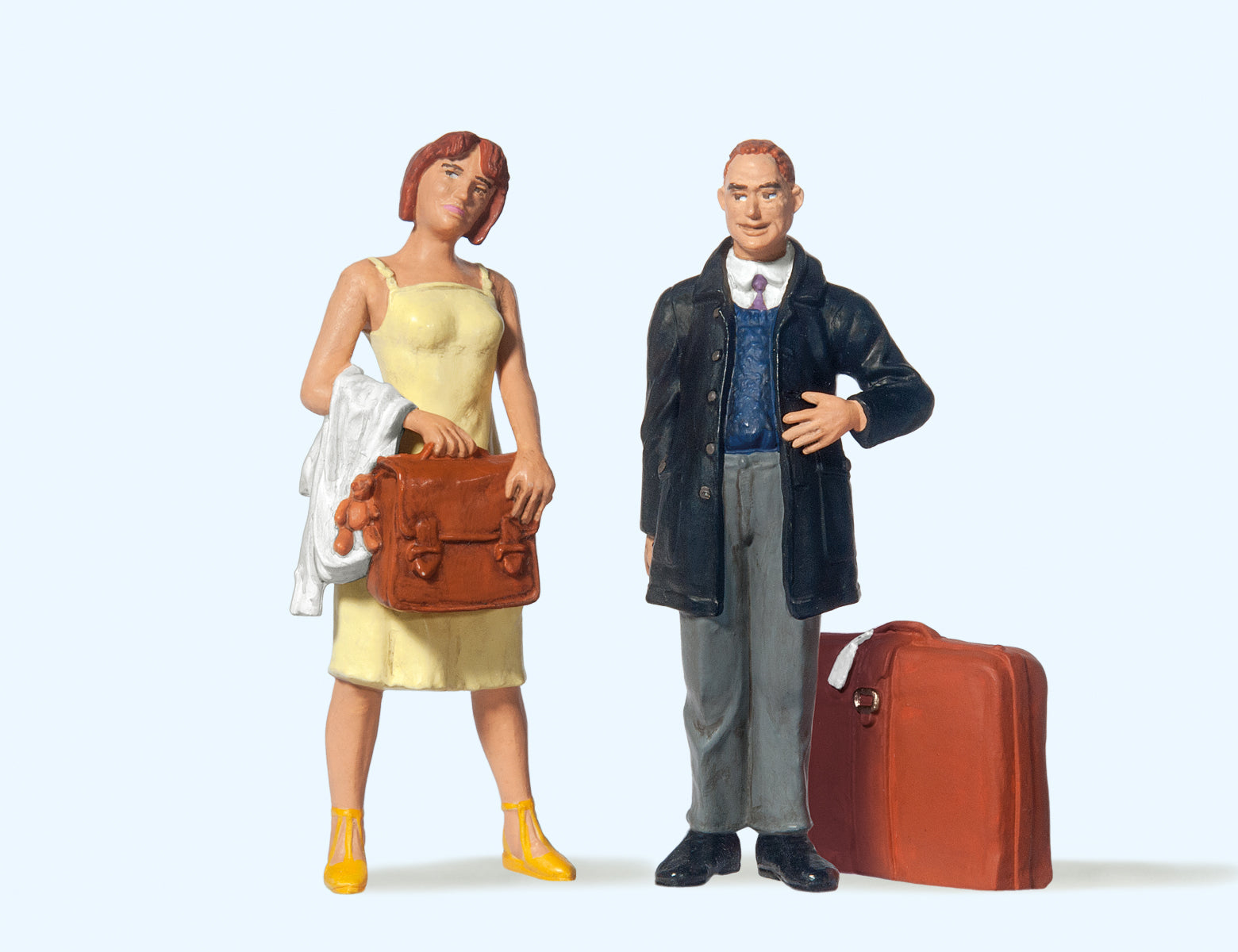 Preiser Waiting Travellers (2) Figure Set PR45149