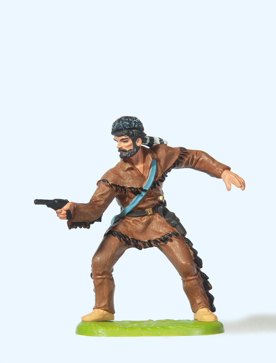 Preiser Trapper Shooting Revolver Figure PR54554