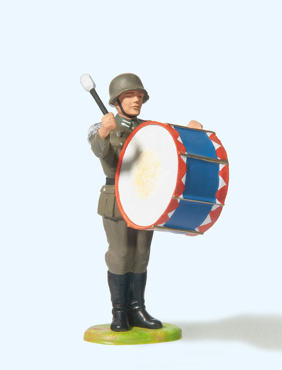 Preiser German Reich 1939-45 Bass Drummer Standing Figure PR56039