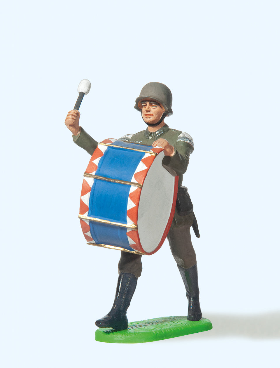 Preiser German Reich 1939-45 Bass Drummer Marching Figure PR56089