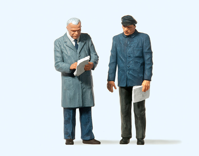 Preiser Trucker and Storeman Figure Set PR57115