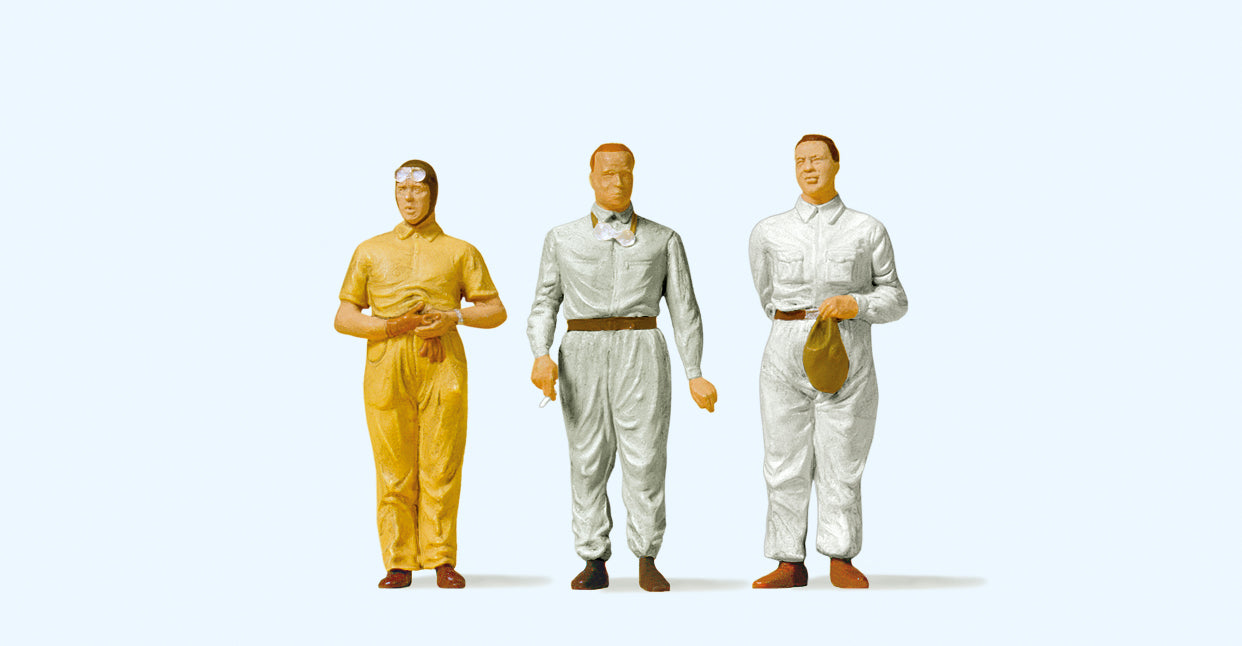 Preiser Classic Racing Drivers (3) Figure Set PR65344