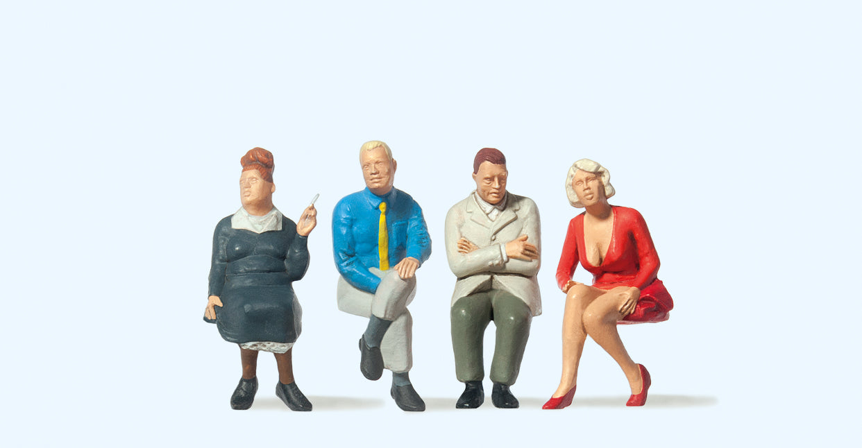 Preiser Seated Travellers (4) Figure Set PR65352