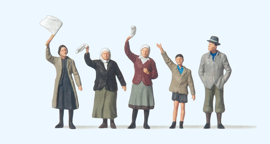 Preiser Civilians Waving at the Roadside (5) Exclusive Figure Set PR72413