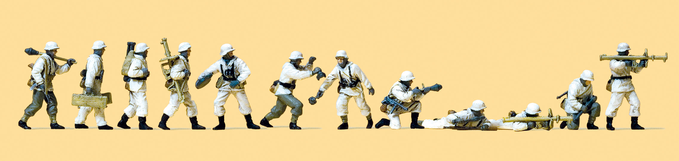 Preiser German Reich 1943-45 Anti Tank Crew Winter (12) Kit PR72550