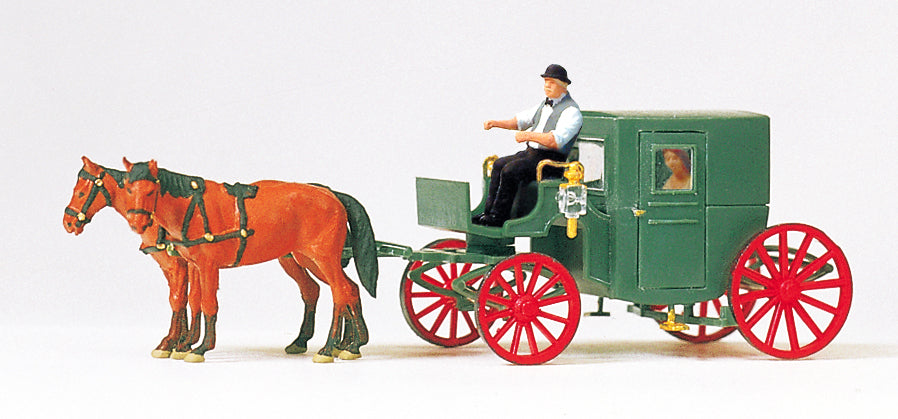 Preiser Horse Drawn Carriage (Closed) Figure Set PR75152