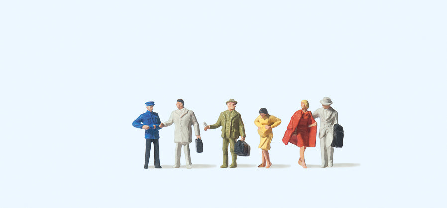 Preiser At the Platform Gate (6) Figure Set PR79029