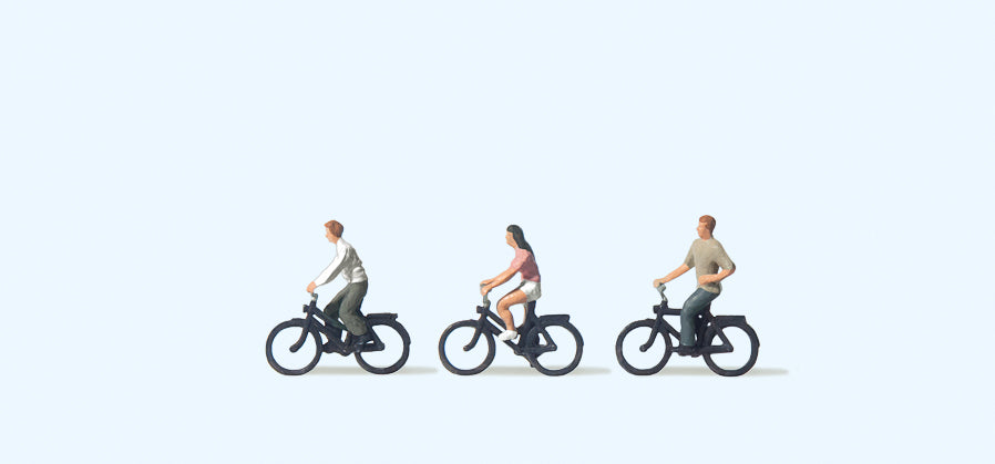 Preiser Cyclists (3) Figure Set PR79089