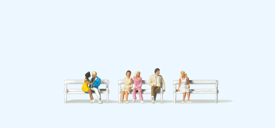 Preiser Couples Seated (3x2) Figure Set PR79092