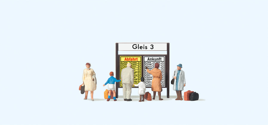 Preiser Passengers in front of Timetable Figure Set PR79145
