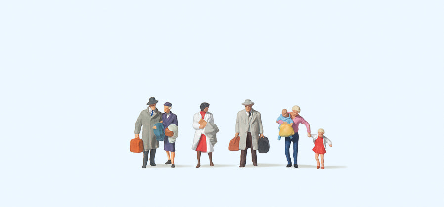 Preiser Travellers Walking (7) Figure Set PR79191
