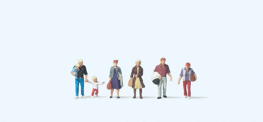 Preiser Passengers Walking (6) Figure Set PR79198