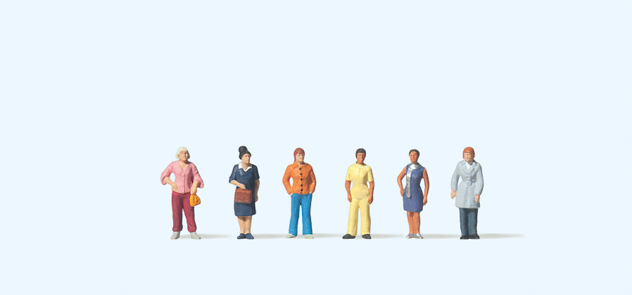 Preiser Women Standing (6) Figure Set PR79222