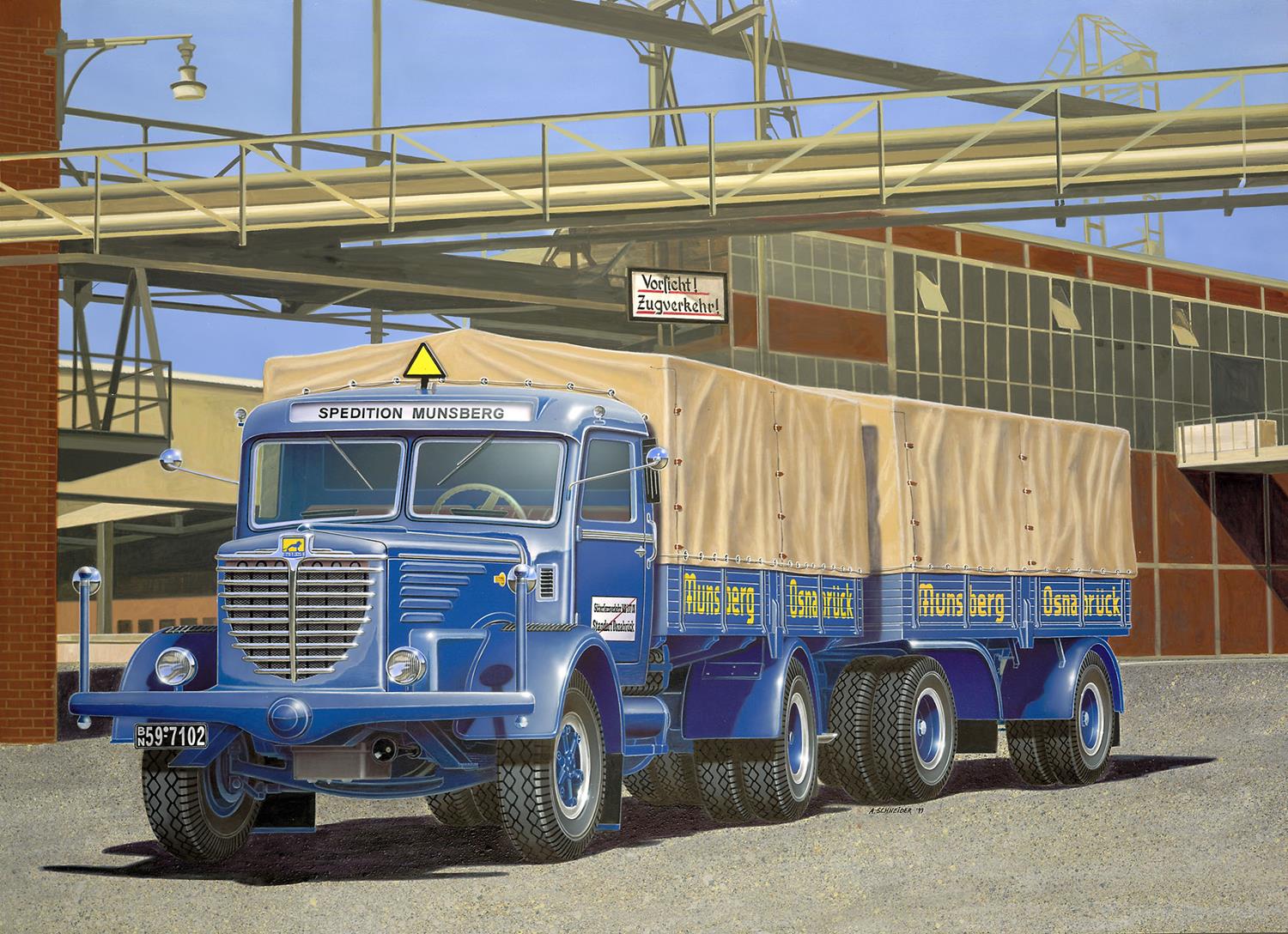 Revell Bussing 8000 S13 w/Trailer Platinum Edition Kit (1:24 Scale RL07580