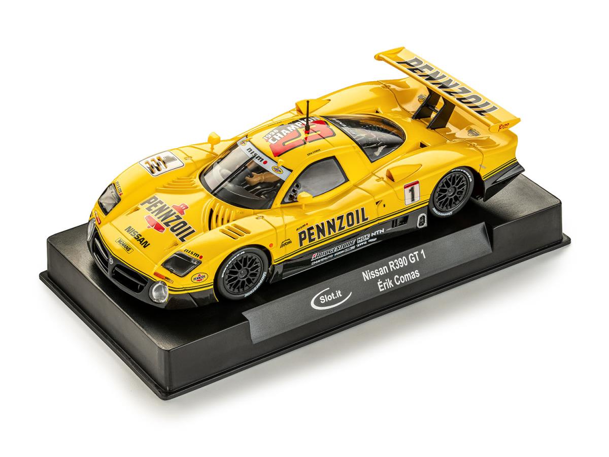 R390 GT1 No.1 Erik Comas