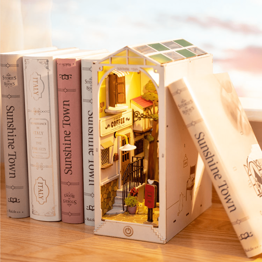Rolife Sunshine Town Booknook Tgb02