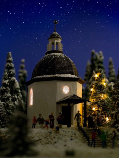 Vollmer Silent Night Memorial Chapel with Lighting and Snow Kit VO42412