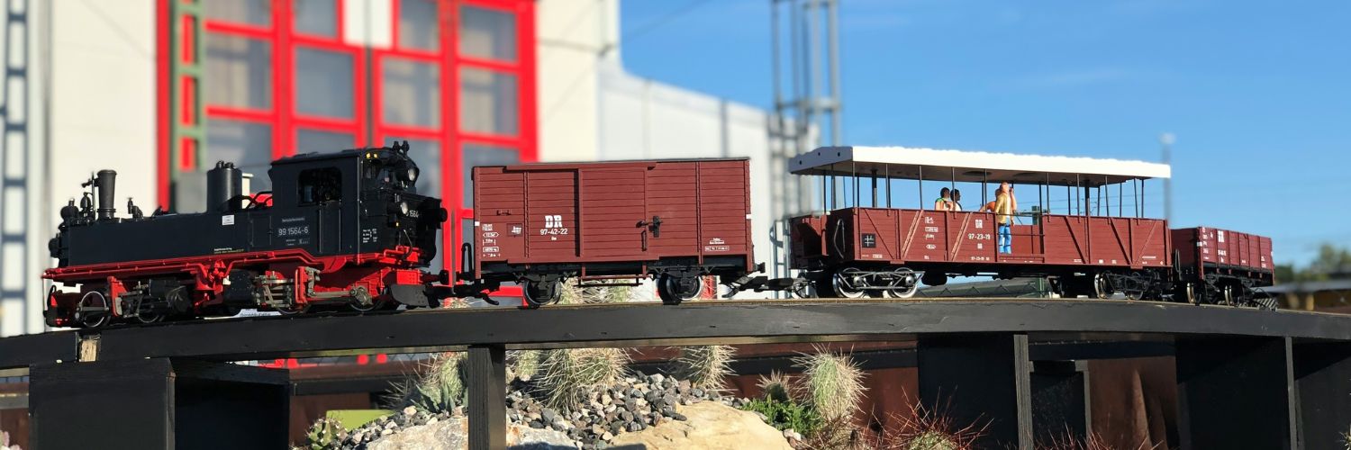 Model railway wagons