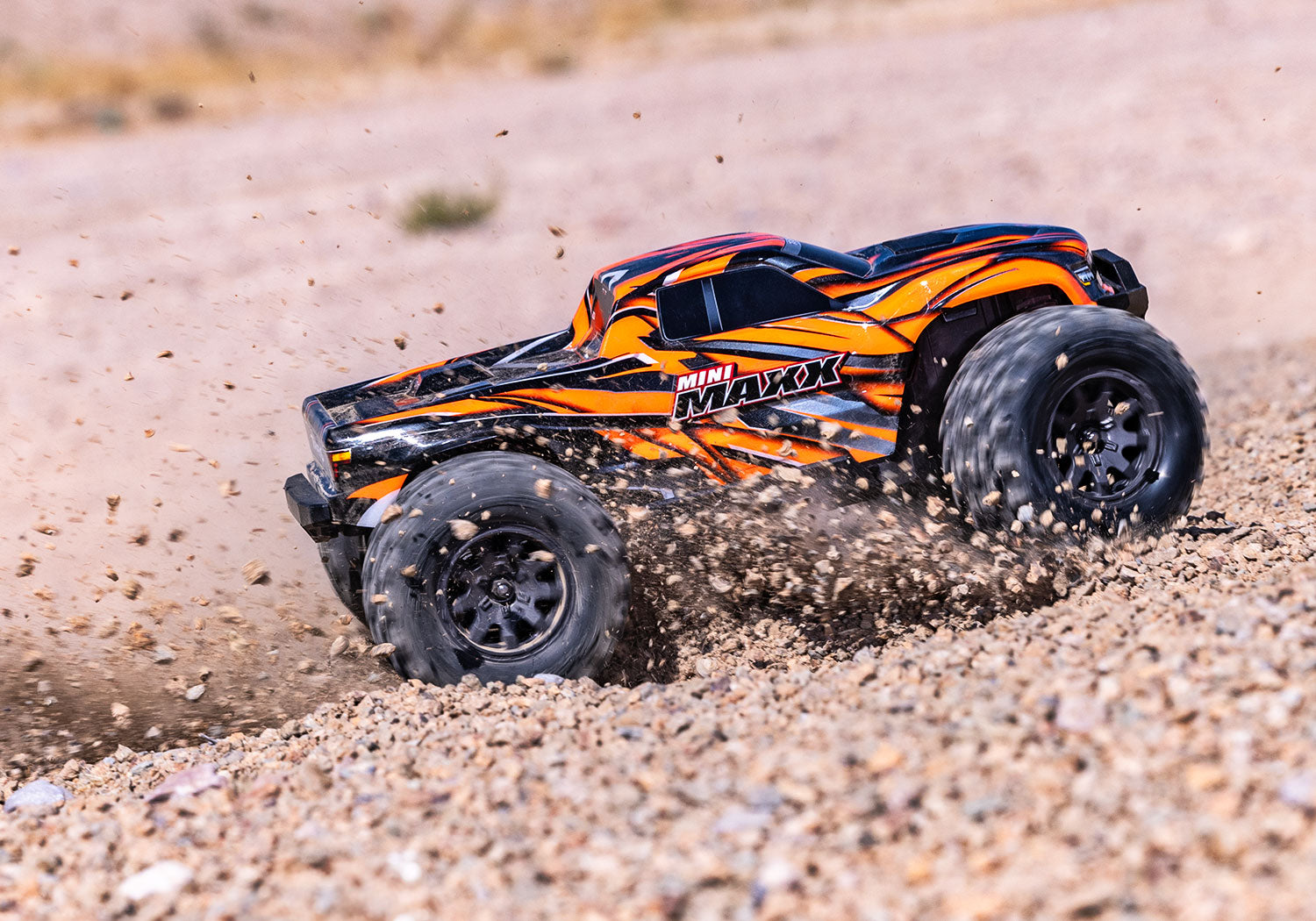 Traxxas Mini Maxx BL-2S 4WD RTR Monster Truck, Orange