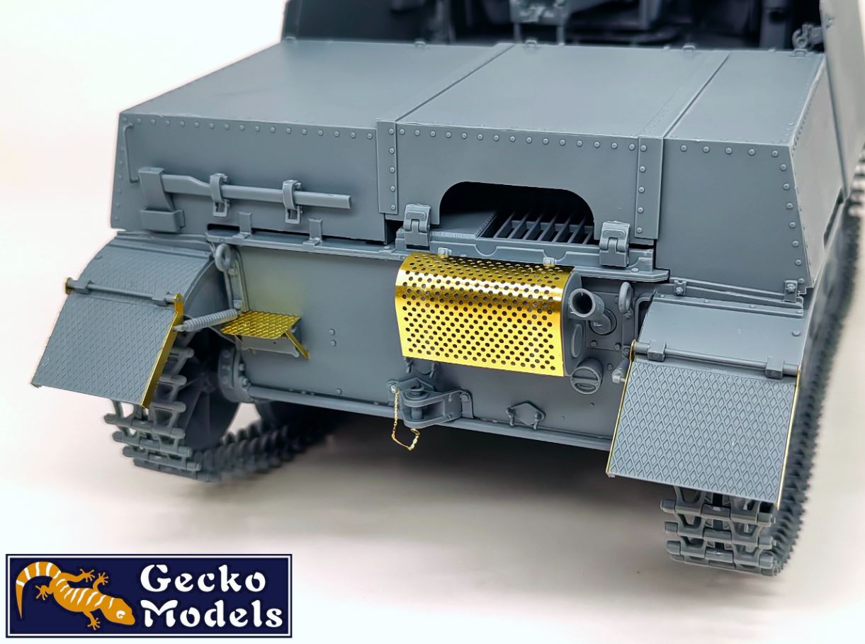 Model tank with detailed tracks and armor, featuring Gecko Models logo.