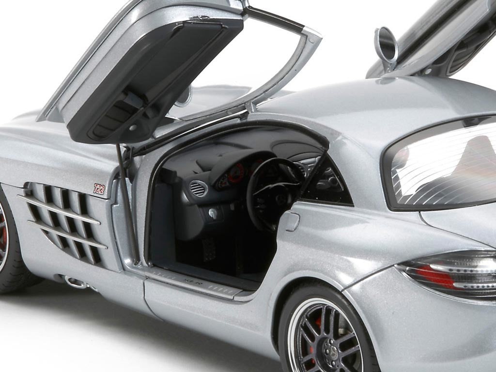 Tamiya Mercedes-Benz Slr722 24317