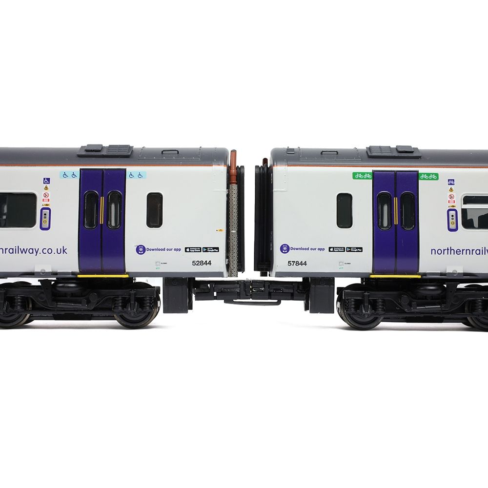 Branchline Class 158 2-Car DMU 158844 Northern 31-499