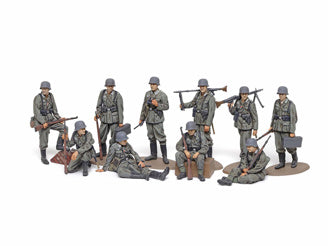 WWII WEHRMACHT INFANTRY SET