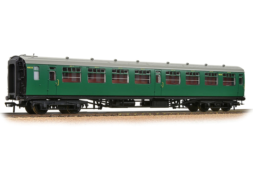 Branchline SR Bulleid Third Corridor 10'' Vents BR (Ex-SR) Malachite Green 34-775