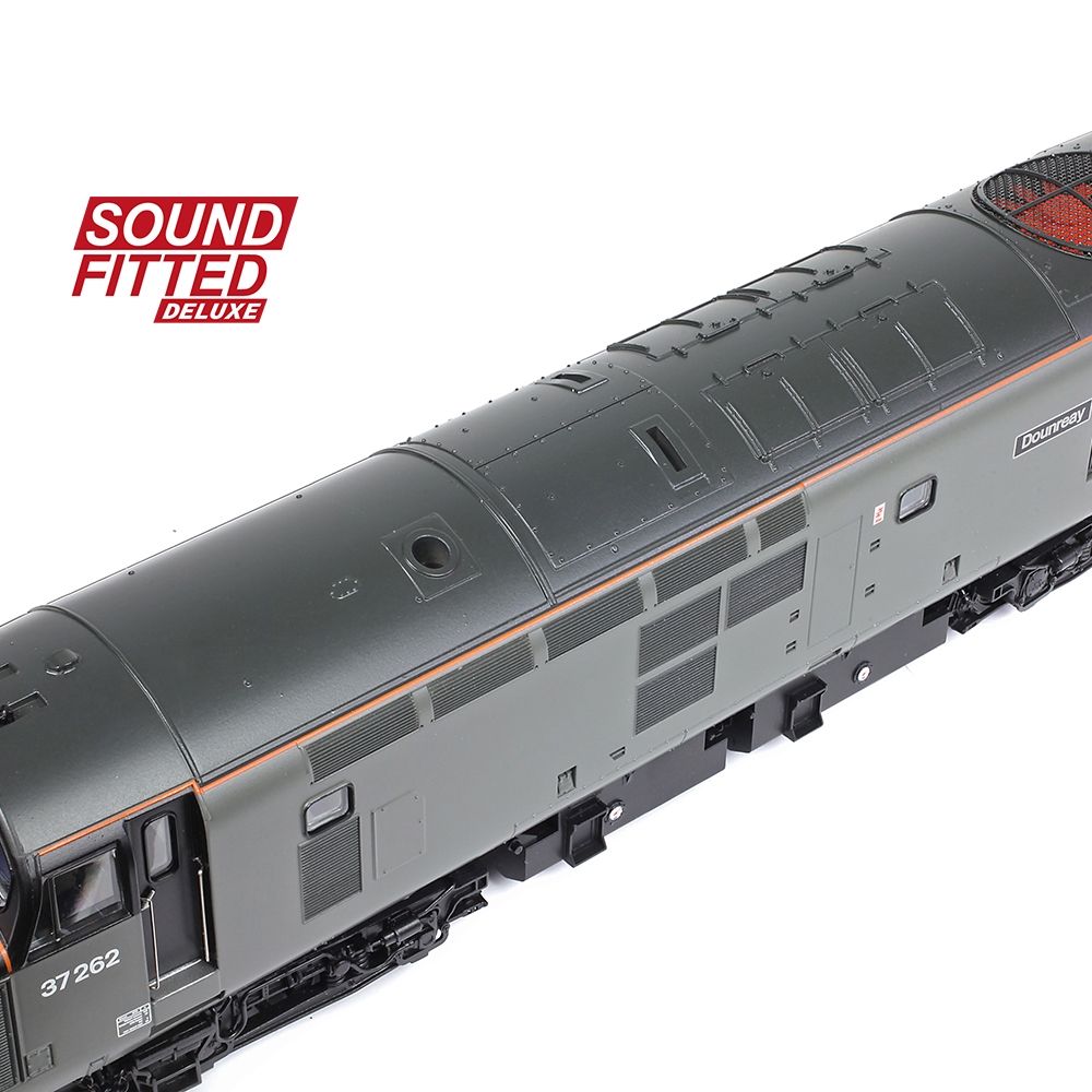 Class 37/0 Centre Headcode 37262 'Dounreay' BR Engineers Grey