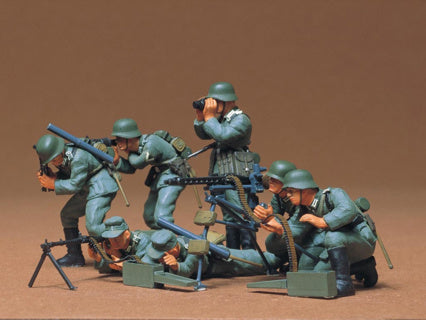 Tamiya German Machine Gun Troops Kit - 35038