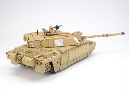 Tamiya 1/35 Challenger 2 (Desertised) 35274