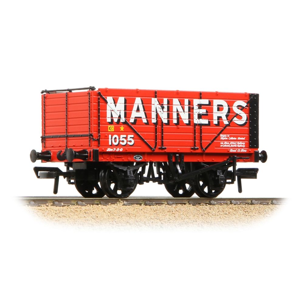 Branchline 8 Plank End Door Wagon 'Manners' Red 37-136