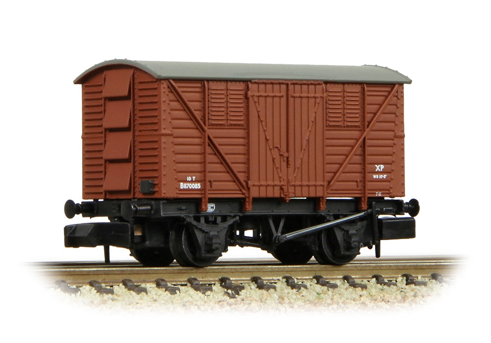 Graham Farish BR 10t Meat Van BR Bauxite (Early) 373-741C