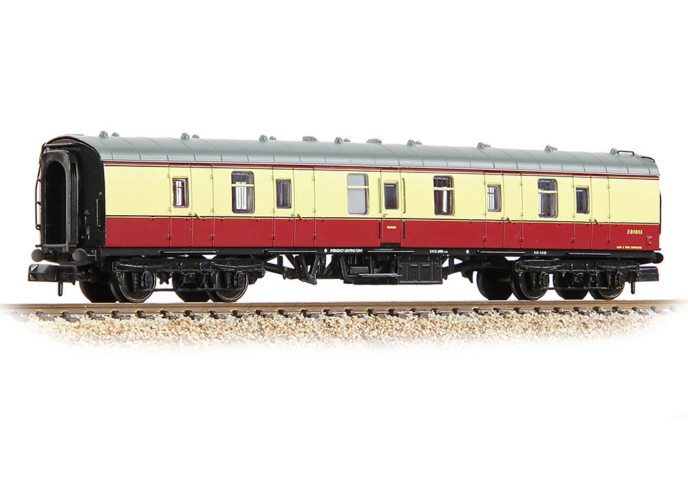 Graham Farish BR MK1 BG Brake Gangwayed BR Crimson & Cream 374-035B