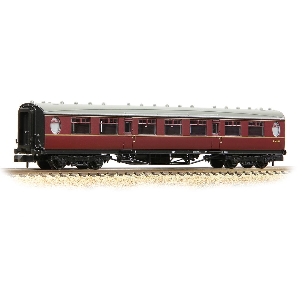 Graham Farish LNER Thompson Second Corridor BR Maroon 376-252A