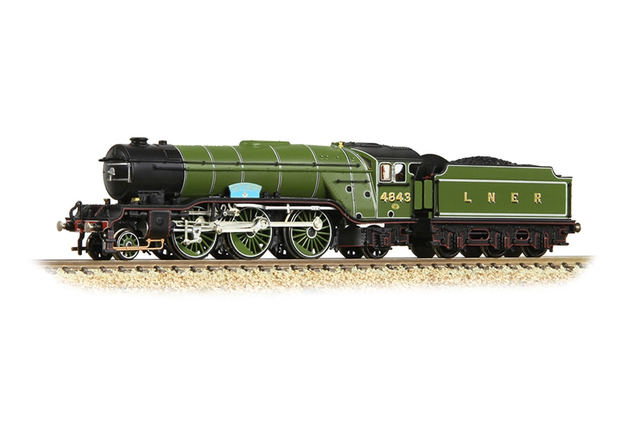 Graham Farish LNER V2 4843 'Kings Own Yorkshire Light Infantry' LNER Lined Green 372-611