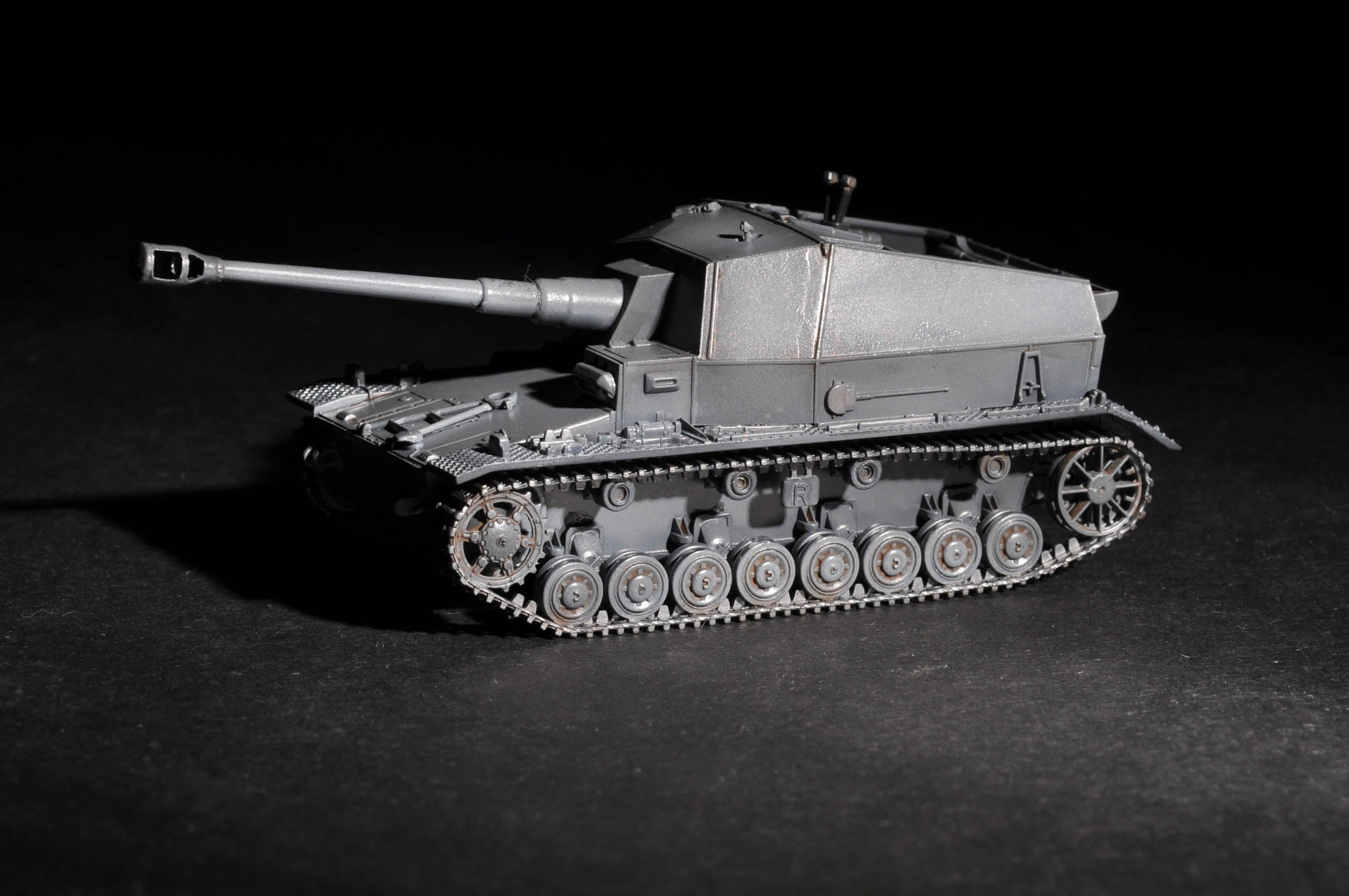 Trumpeter 1:72 - Pz.Sfl IVa Dicker Max