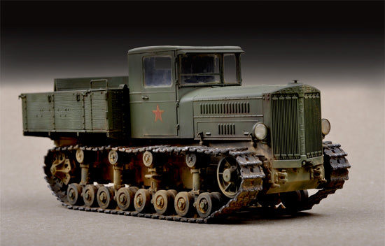 Trumpeter 1:72 - Soviet Komintern Artillery Tractor