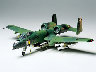 Tamiya A-10 Thunderbolt Ii Kit 61028 