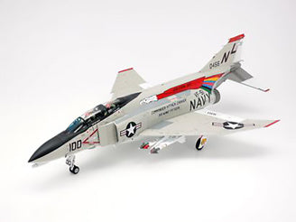 Tamiya Mcdonnell F-4B Phantom Ii 61121 