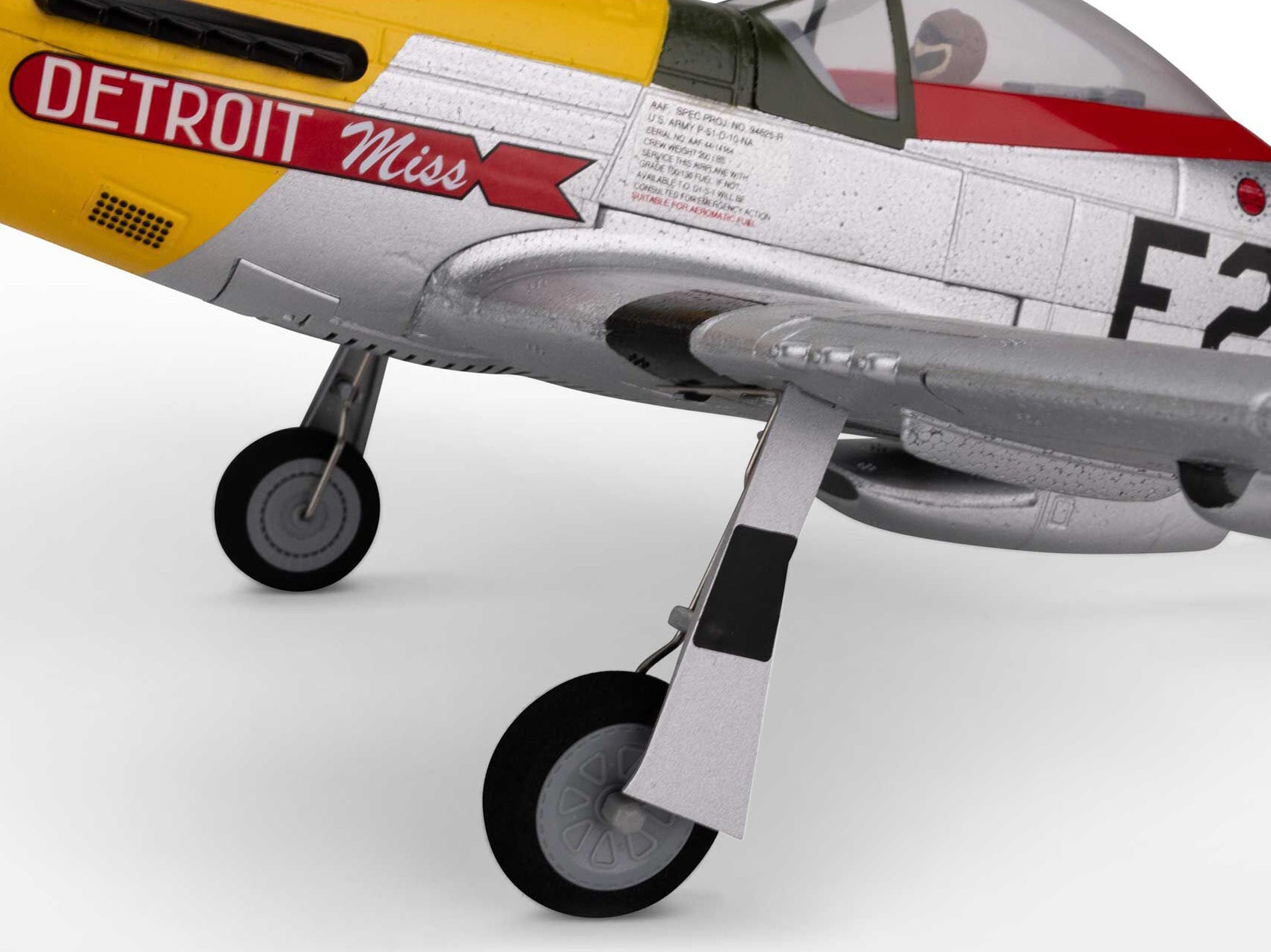 UMX P-51D Mustang "Detroit Miss" BNF Basic with AS3X and SAF