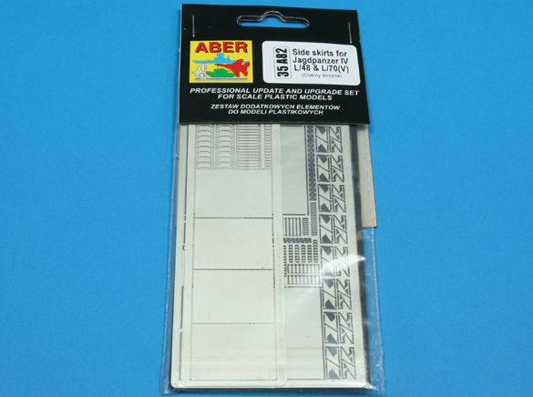 side skirts for Jagdpanzer IV L/48 and L/70 (designed to be used with Cyber-Hobby, Dragon, Italeri and Tamiya kits)