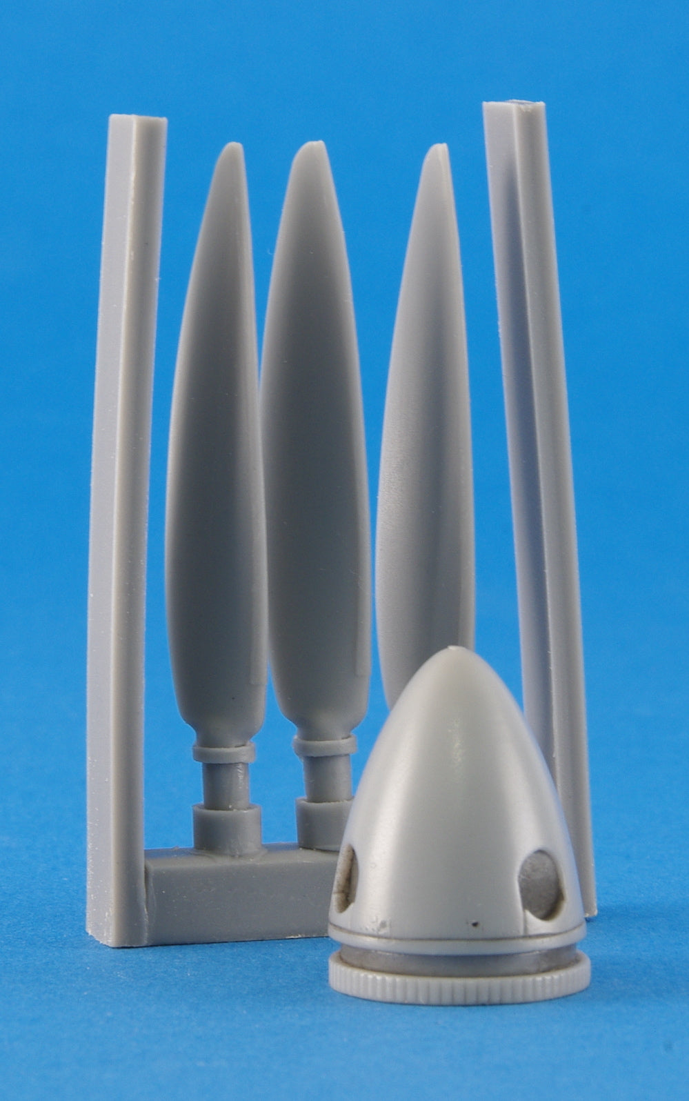 ES/9 Rotol set - used on most Mk.IIC and Mk.IID and Mk.IV and also seen on a few converted PR Mk.II Hawker Hurricanes (designed to be used with Revell kits)[Mk.IIb]