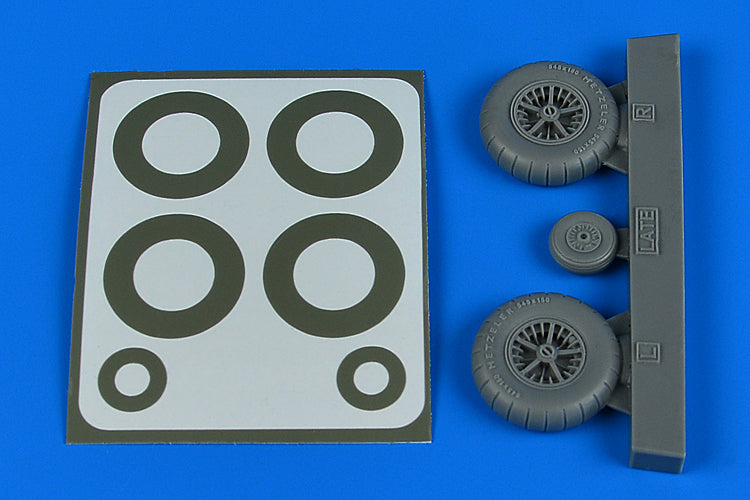 Messerschmitt Bf-108 wheels & paint masks - late (designed to be used with Eduard kits)