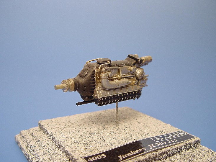 Junkers Jumo 213 suitable for Focke-Wulf Fw-190D, Ju-88G, Focke-Wulf Ta-152H