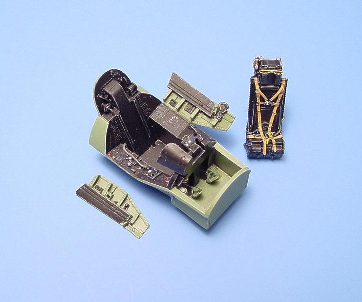 Hawker Hunter F.6/FGA.9 cockpit (designed to be used with Academy and Italeri kits)[set is not pre-painted]