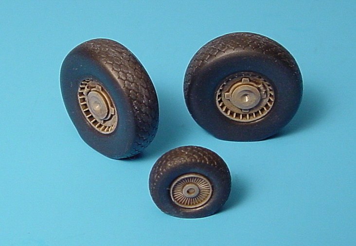 Arado Ar-234 'Blitz' wheels and paint mask (designed to be used with Hasegawa, Hobbycraft, Karo and Revell kits)